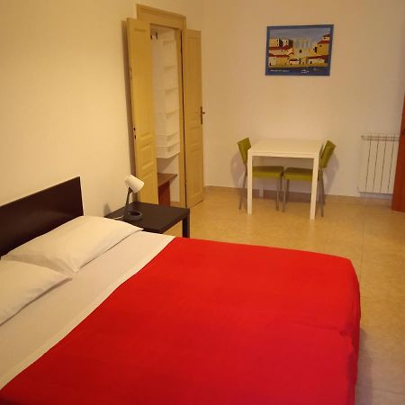 B&B Caravaggio Only 200 Metres From Ortigia Syracuse Exterior photo